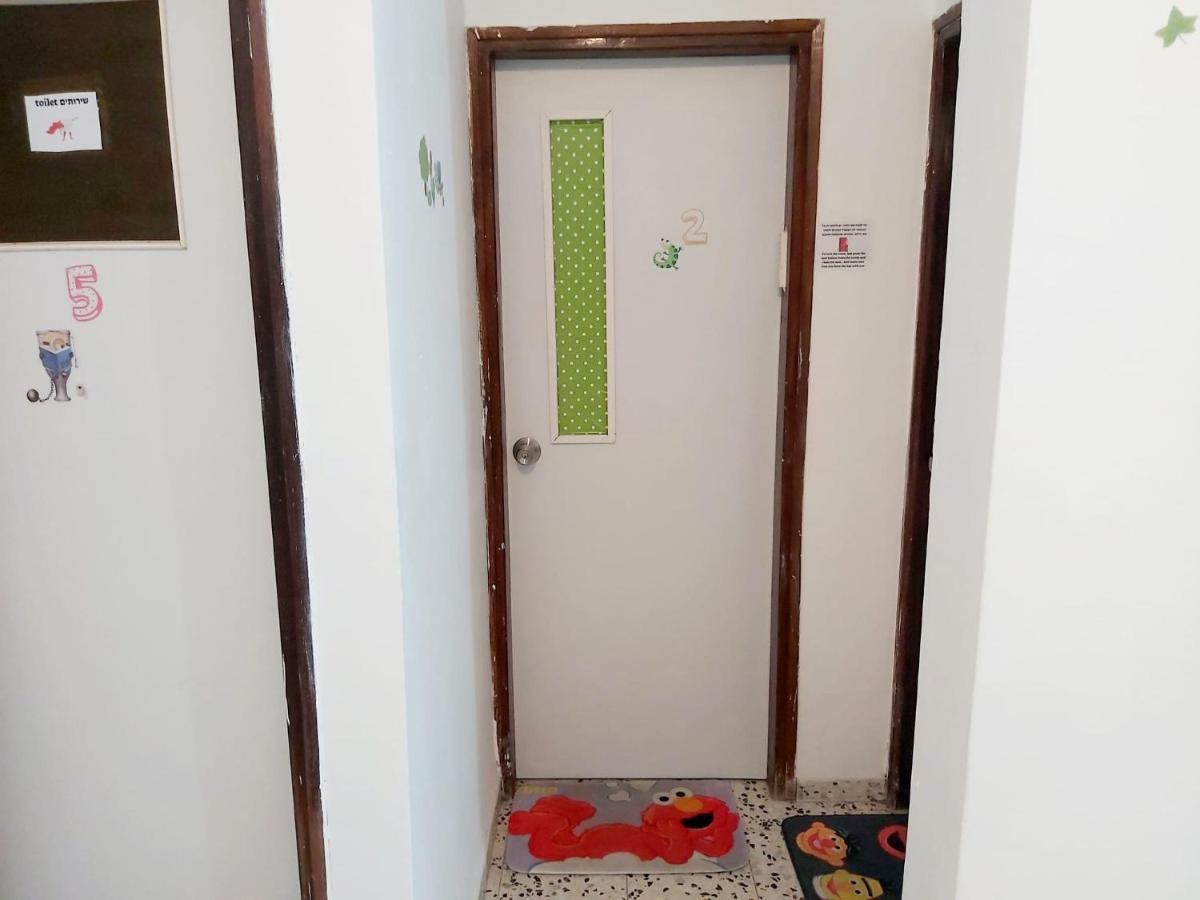 Turtle Guesthouse- طبريا المظهر الخارجي الصورة