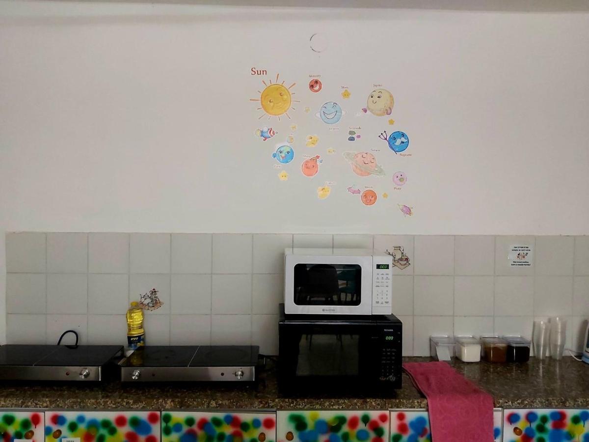 Turtle Guesthouse- طبريا المظهر الخارجي الصورة